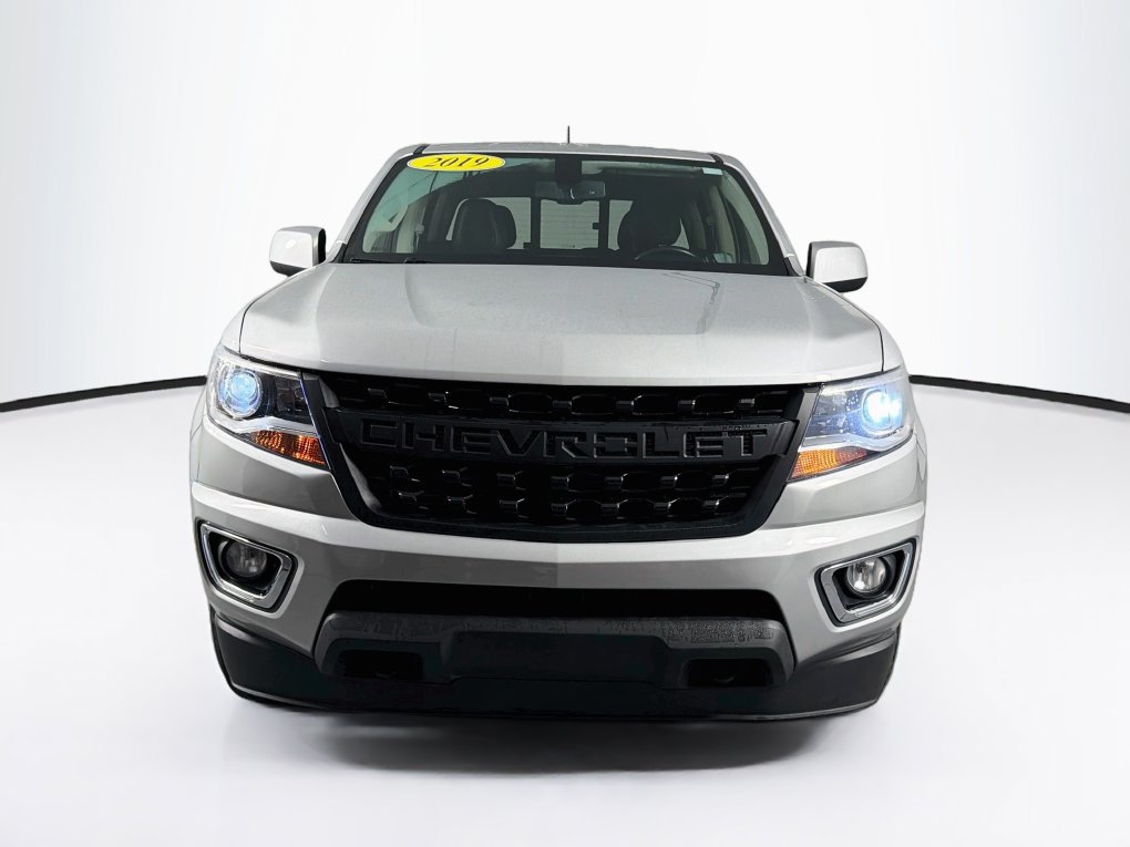 Used 2019 Chevrolet Colorado Z71 AWD/4WD image 2