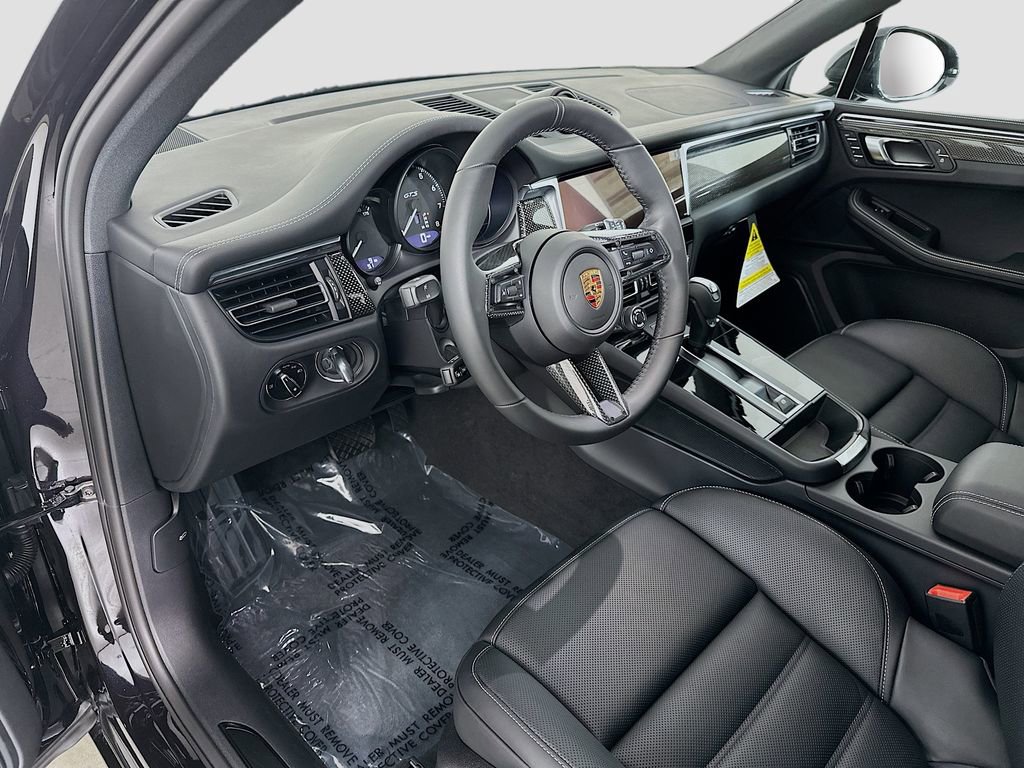 New 2026 Porsche Macan GTS AWD/4WD image 4