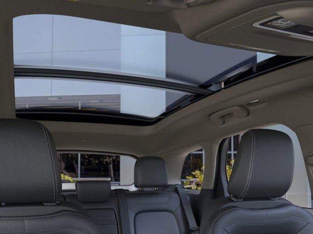 New 2025 Lincoln Corsair Reserve image 22