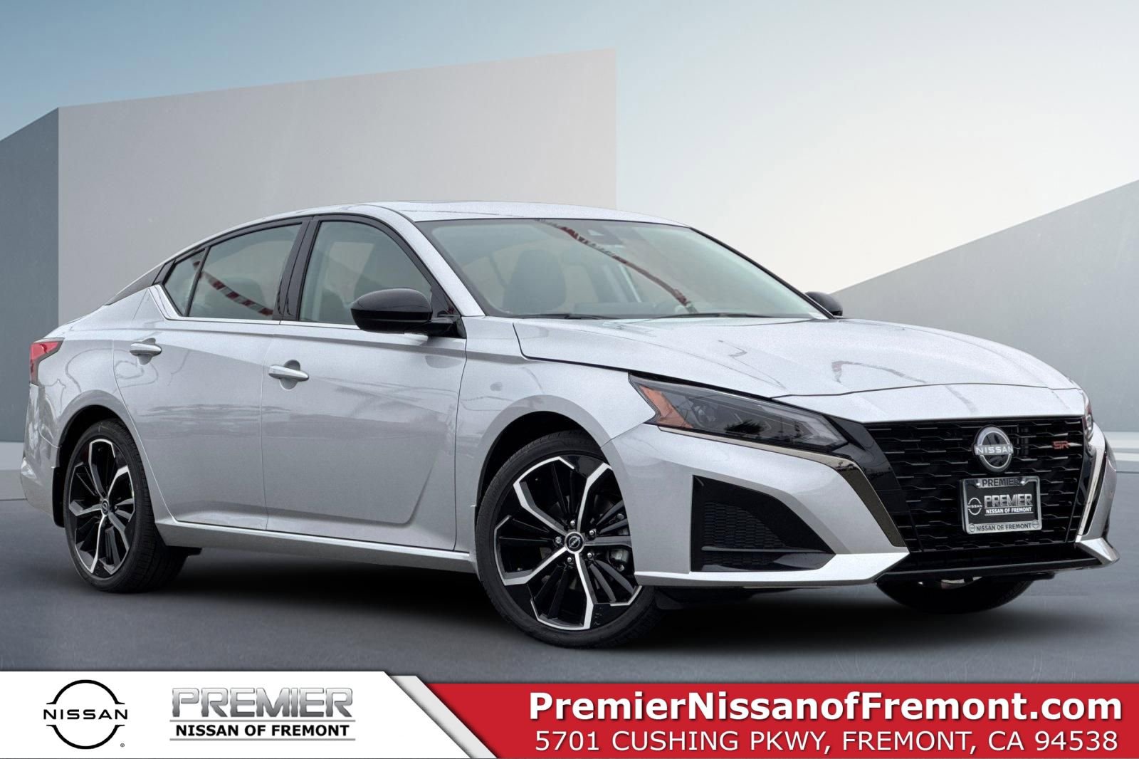 New 2025 Nissan Altima 2.5 SR w/ SR Premium Package image 1