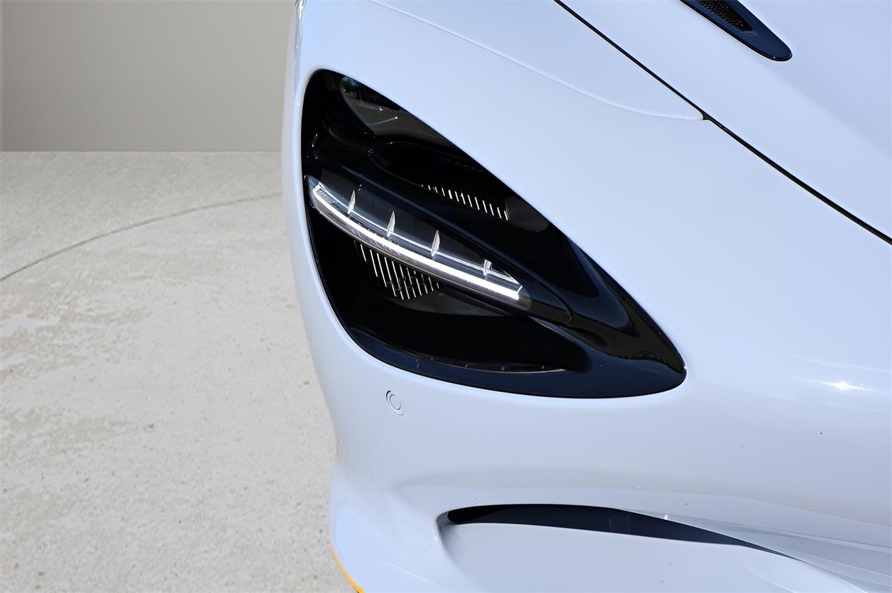 Used 2024 McLaren 750S image 19