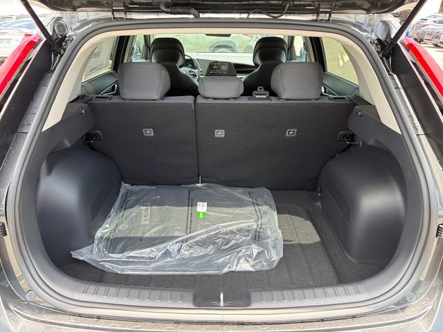 New 2026 Kia Niro LX FWD image 24