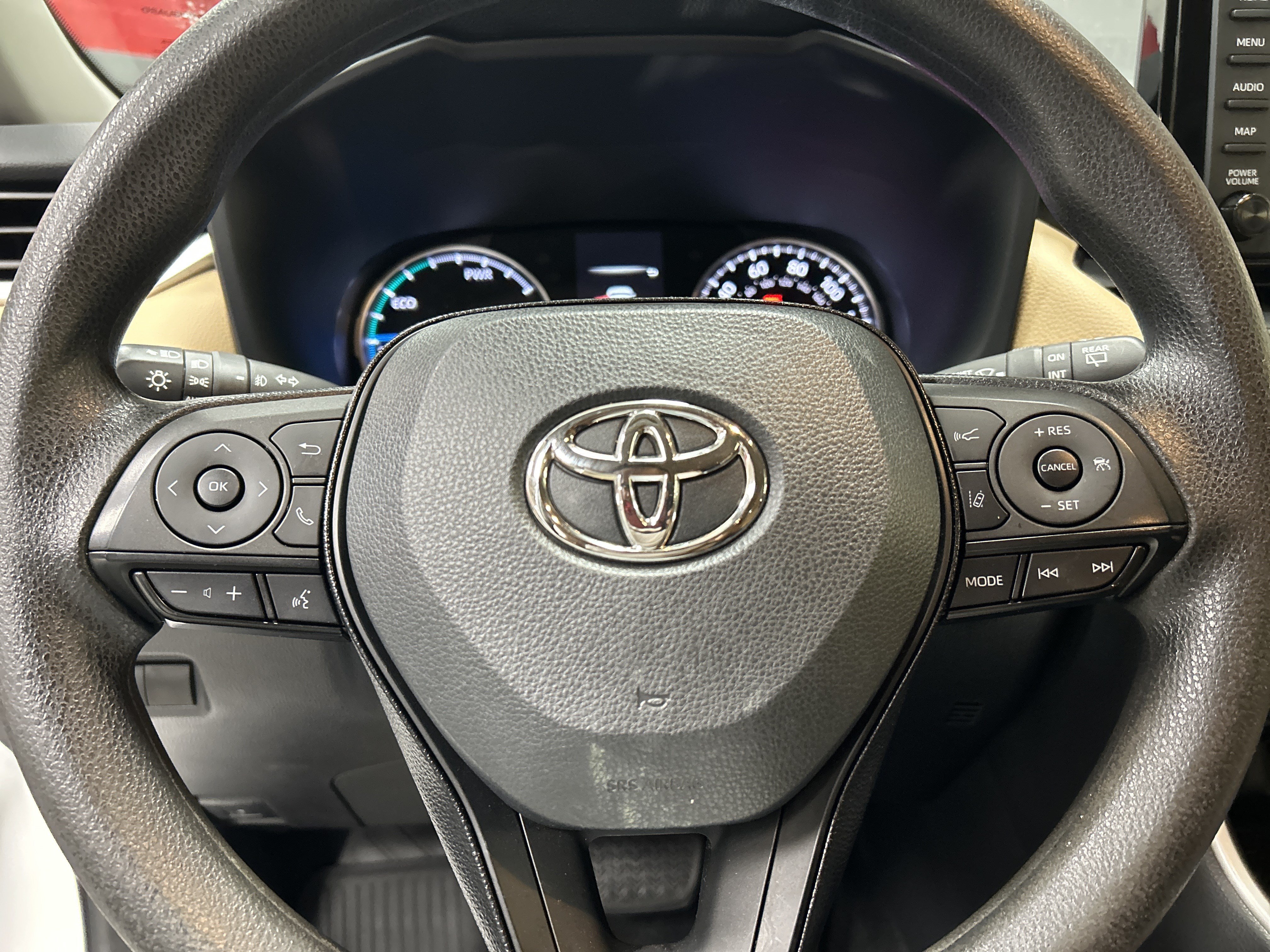 Certified 2021 Toyota RAV4 XLE AWD/4WD image 18
