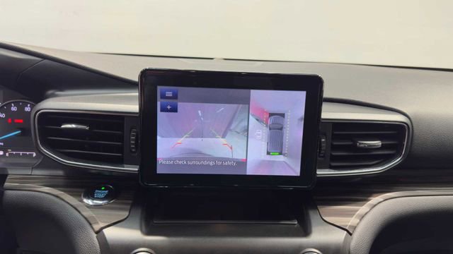 Used 2020 Ford Explorer Limited image 31