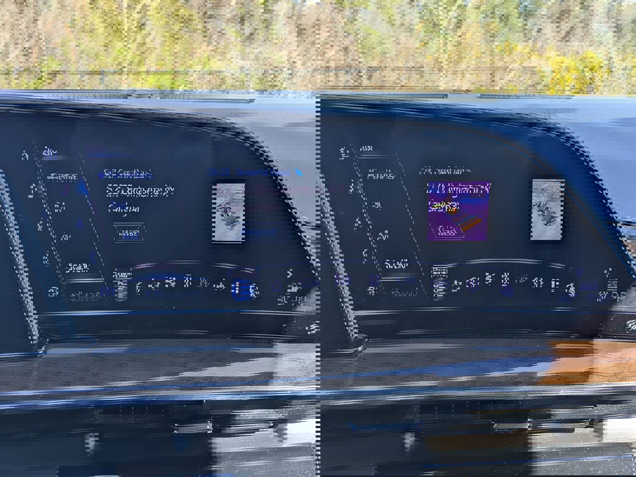 Used 2023 Cadillac Escalade Sport Platinum w/ Heavy-Duty Trailer Package image 13