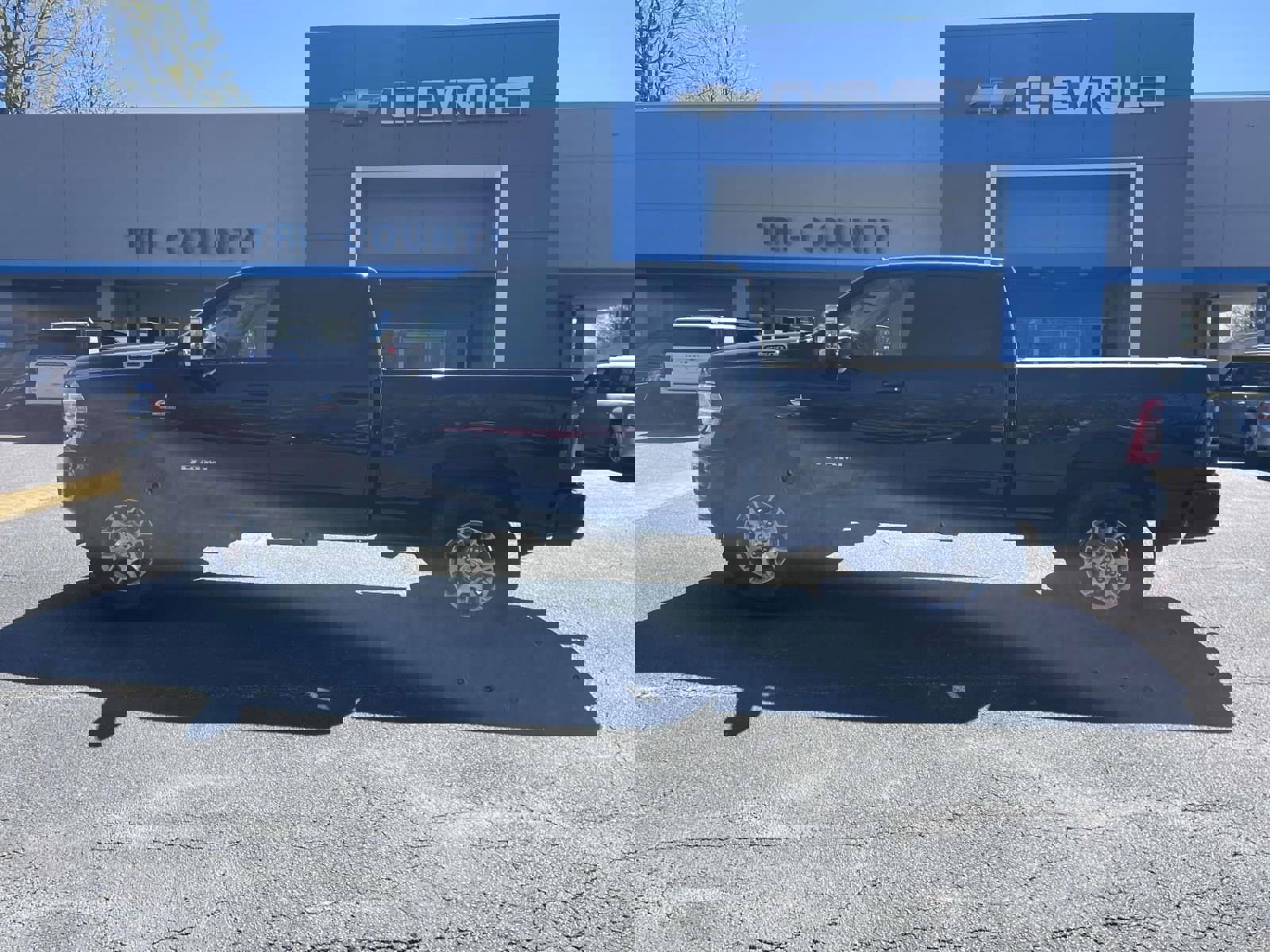 Used 2024 RAM 2500 Laramie w/ Safety Group image 6