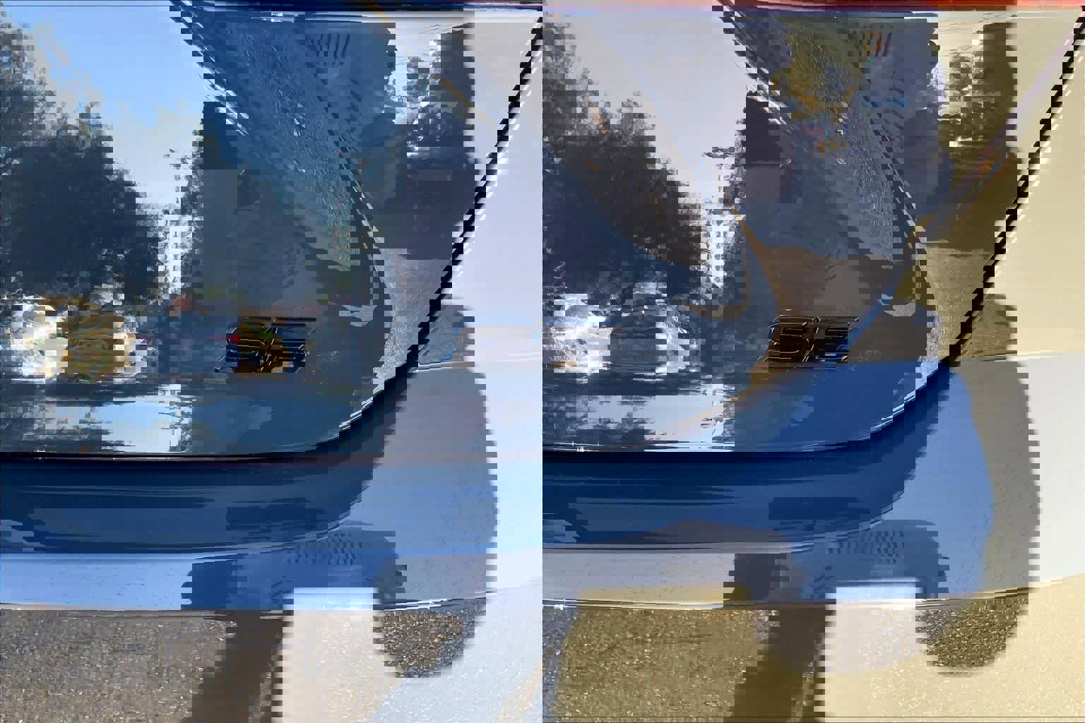 New 2026 Toyota Camry SE image 15