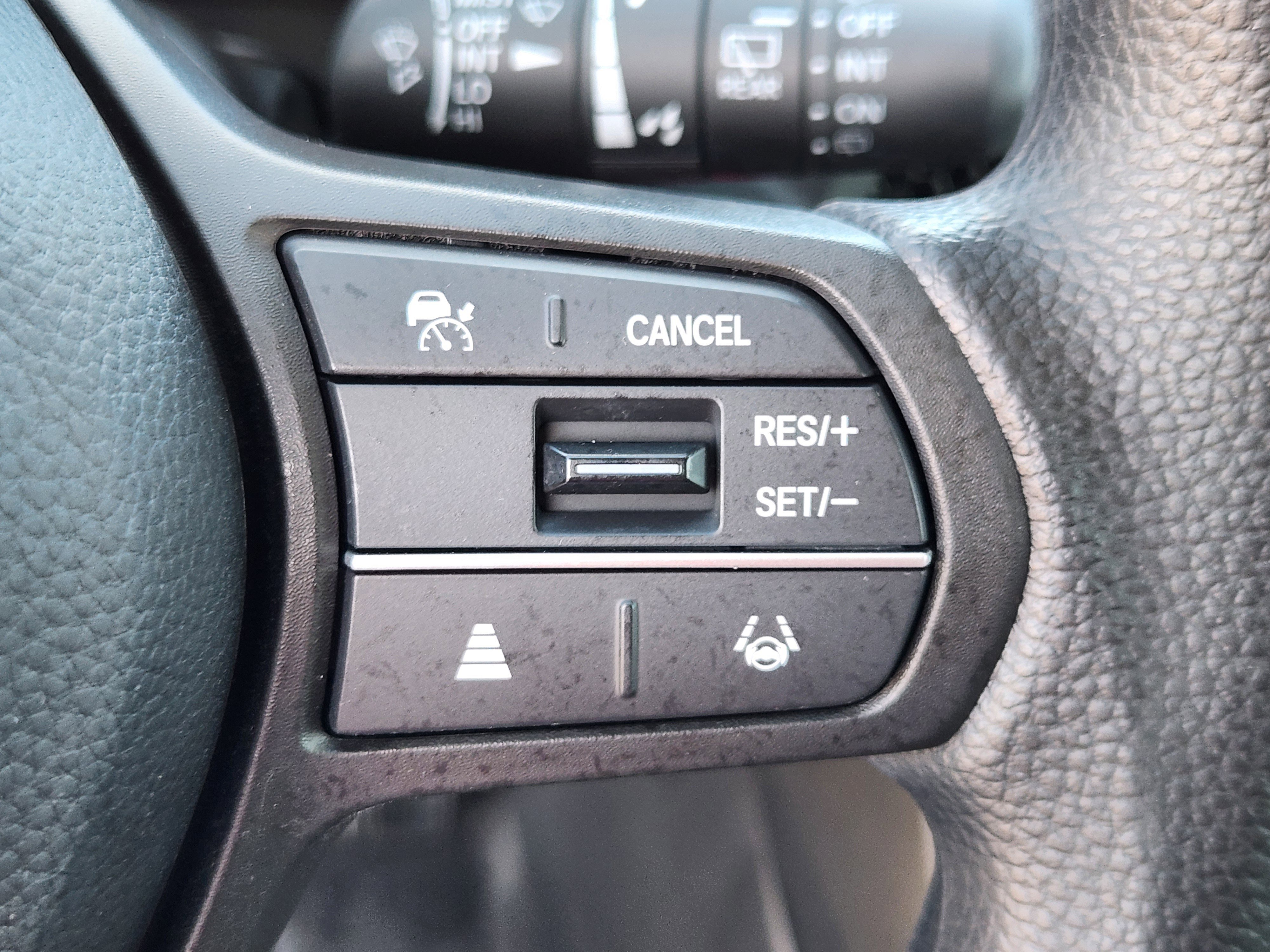 Used 2023 Honda CR-V EX image 24