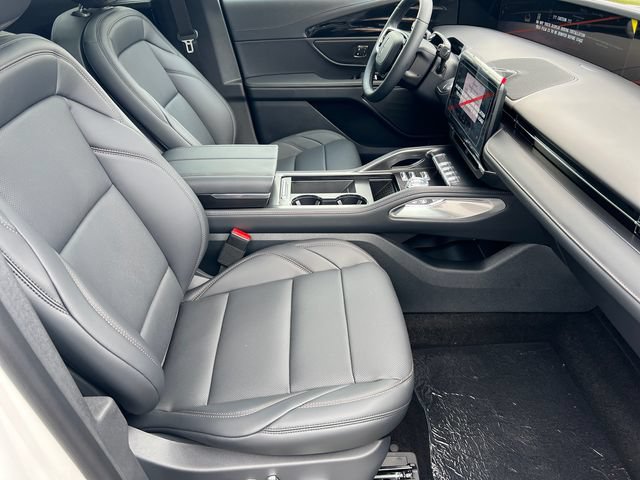 New 2026 Lincoln Nautilus AWD/4WD image 14