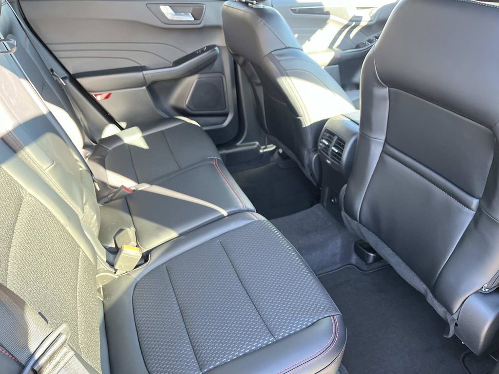 Used 2026 Ford Escape ST-Line Select w/ Equipment Group 401A image 20