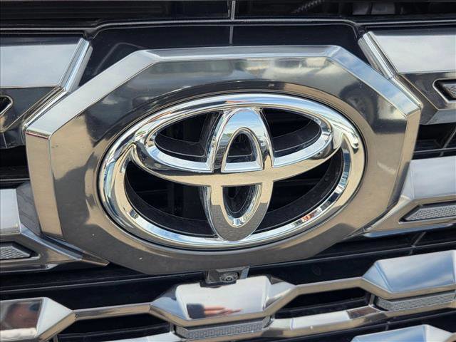 Used 2024 Toyota Tundra Platinum AWD/4WD image 30