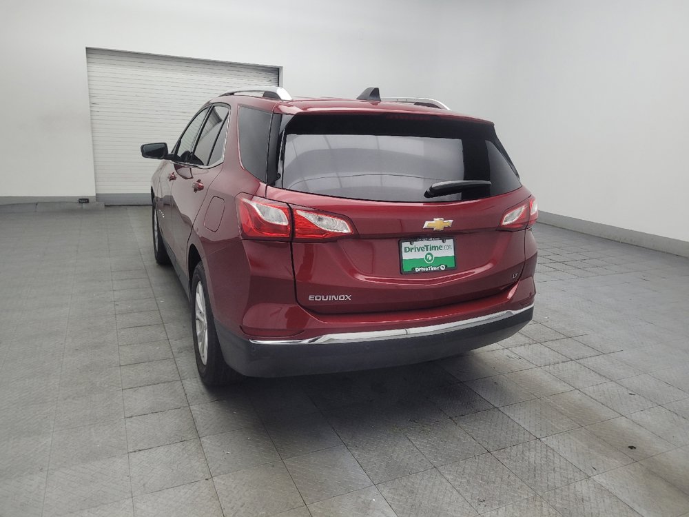Used 2018 Chevrolet Equinox LT w/ Sun & Infotainment Package FWD image 5