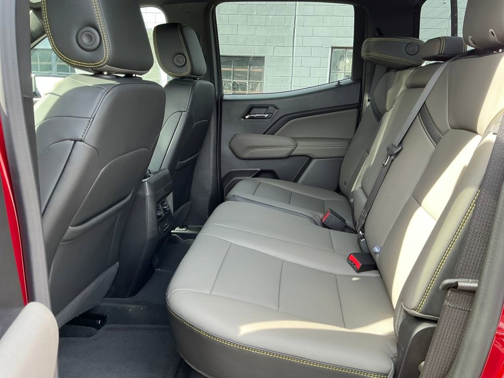 New 2026 Chevrolet Colorado ZR2 w/ Technology Package image 23