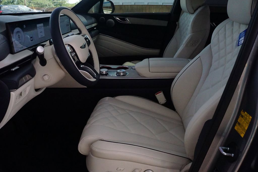 New 2025 Genesis GV80 3.5T Prestige image 16