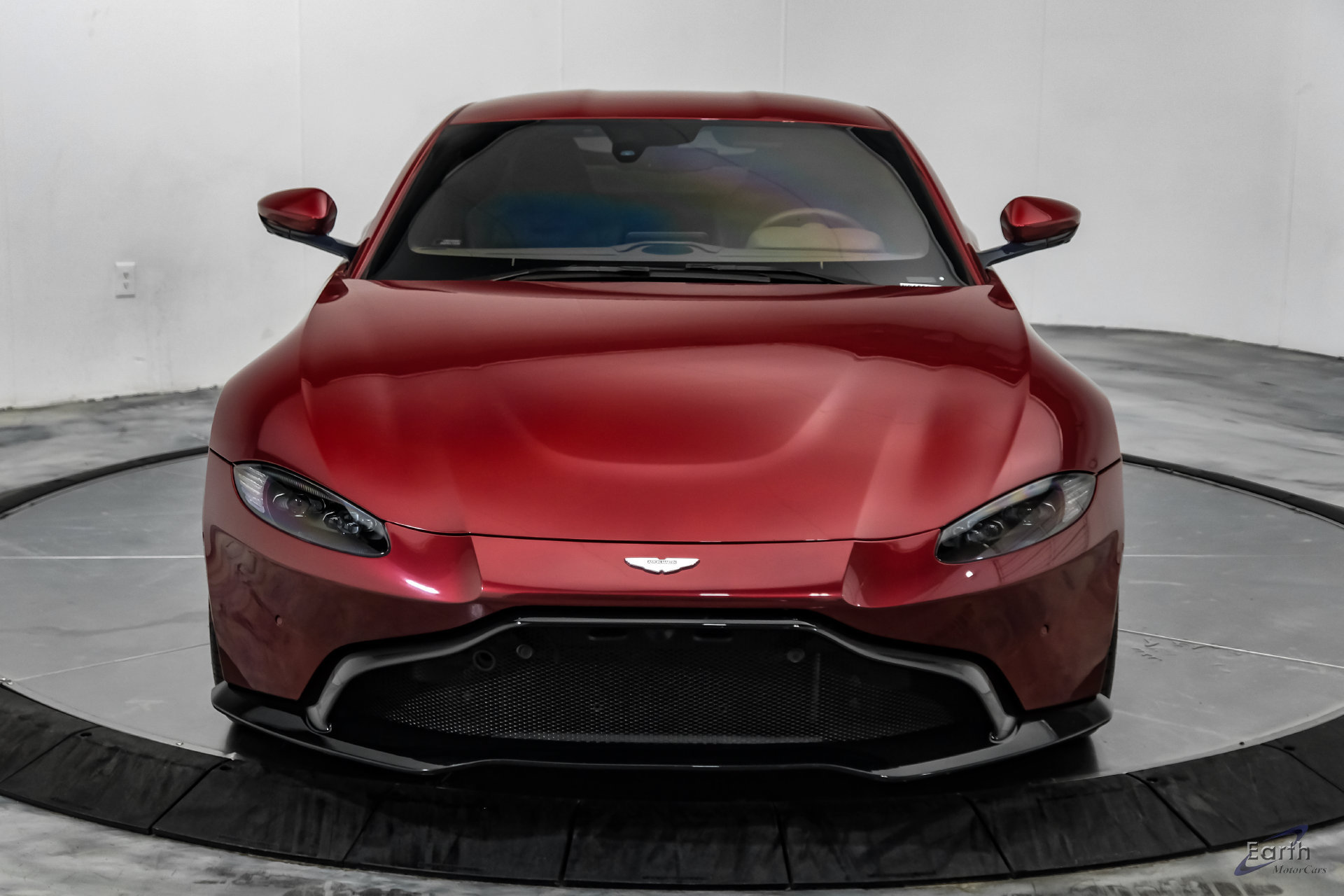 Used 2020 Aston Martin V8 Vantage Coupe RWD image 35
