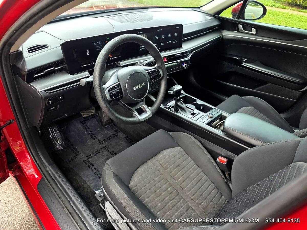 Used 2025 Kia K5 LXS image 2