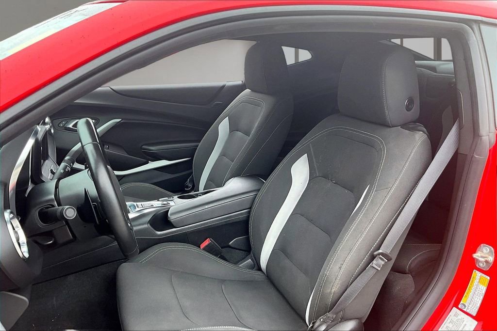 Used 2020 Chevrolet Camaro LT w/ RS Package RWD image 20