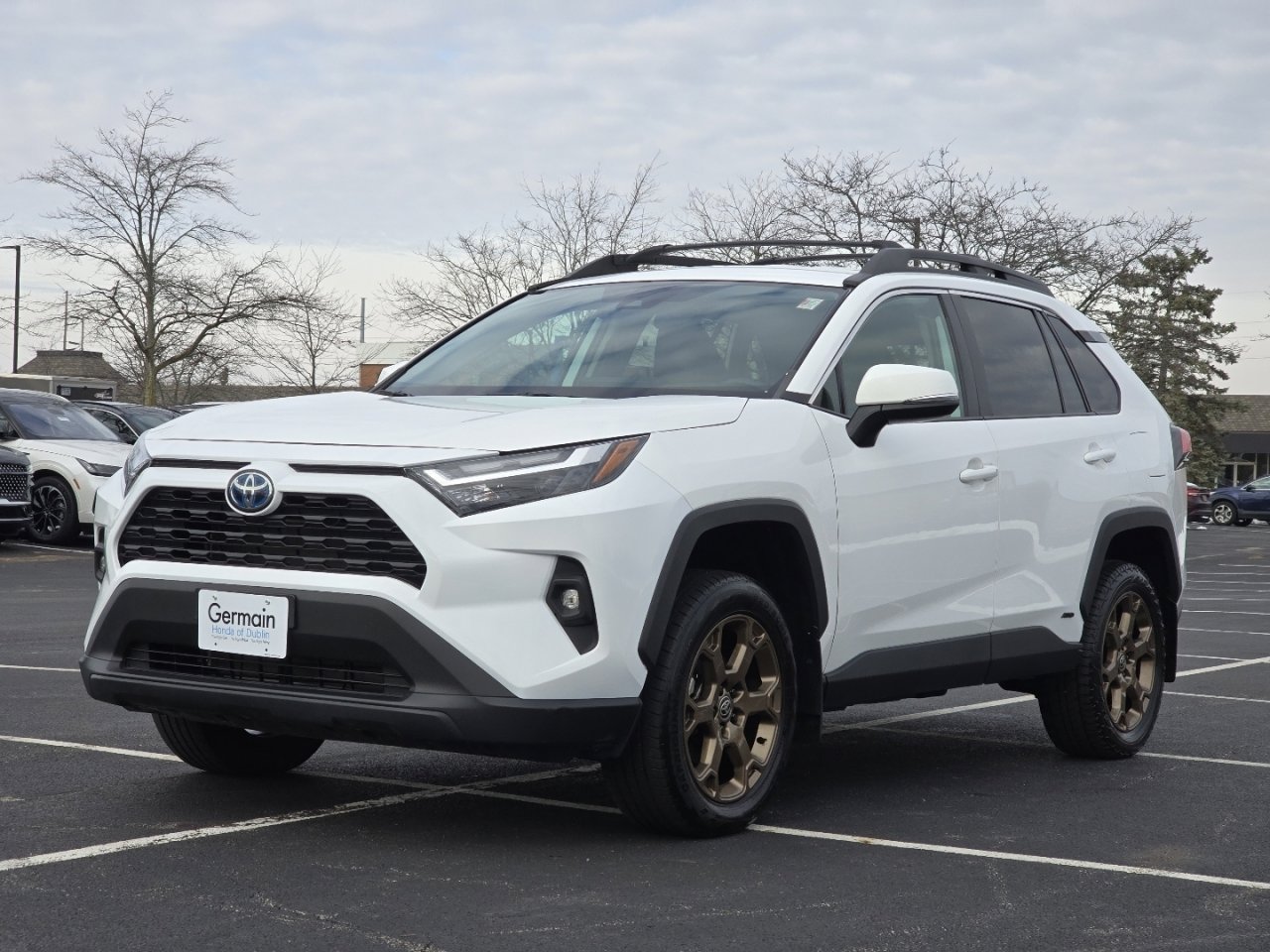 Used 2023 Toyota RAV4 AWD Hybrid image 12