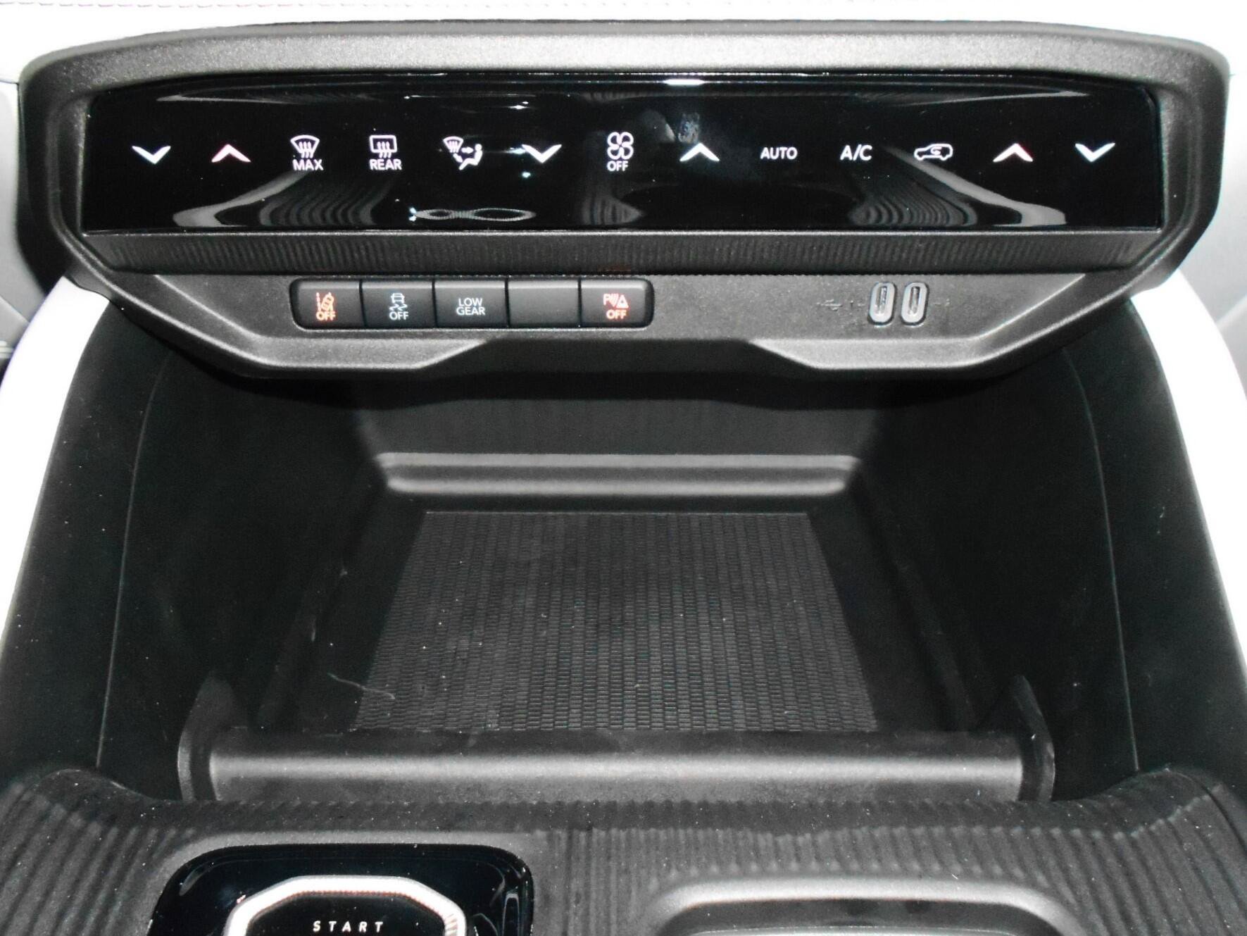 New 2026 Jeep Cherokee Limited AWD/4WD image 15