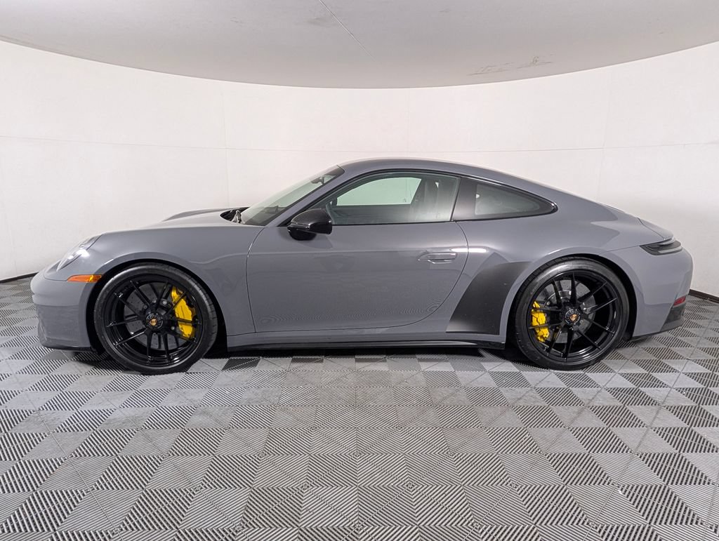Certified 2026 Porsche 911 Carrera GTS RWD image 2