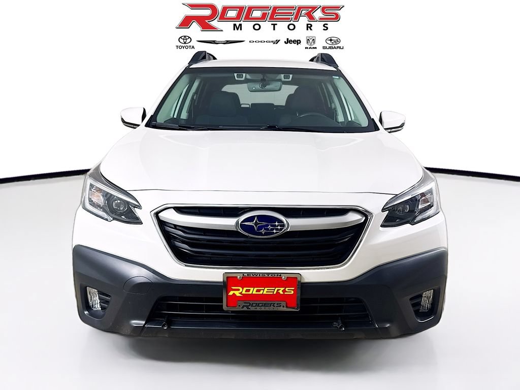 Used 2020 Subaru Outback Premium AWD/4WD image 2
