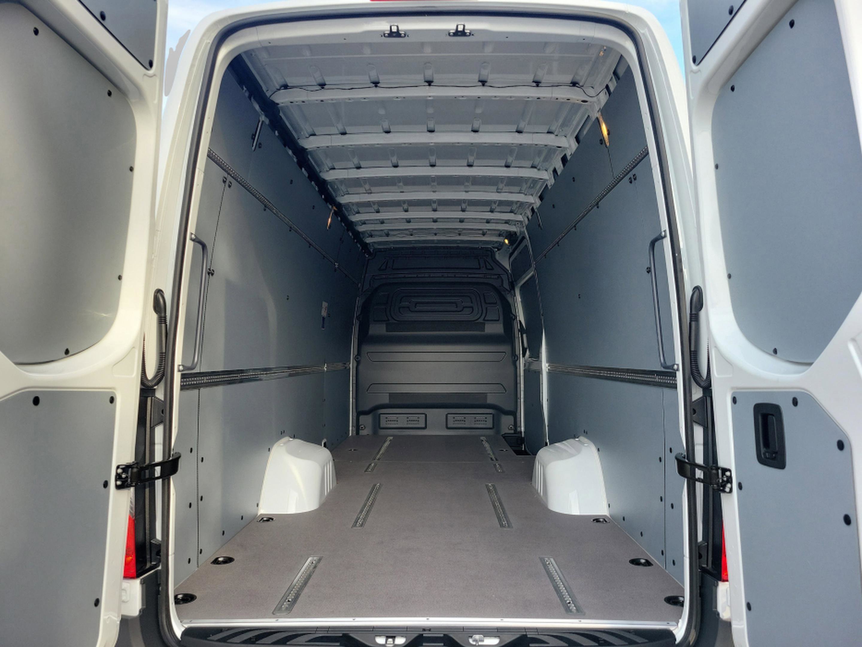 New 2026 Mercedes-Benz Sprinter 3500 image 23