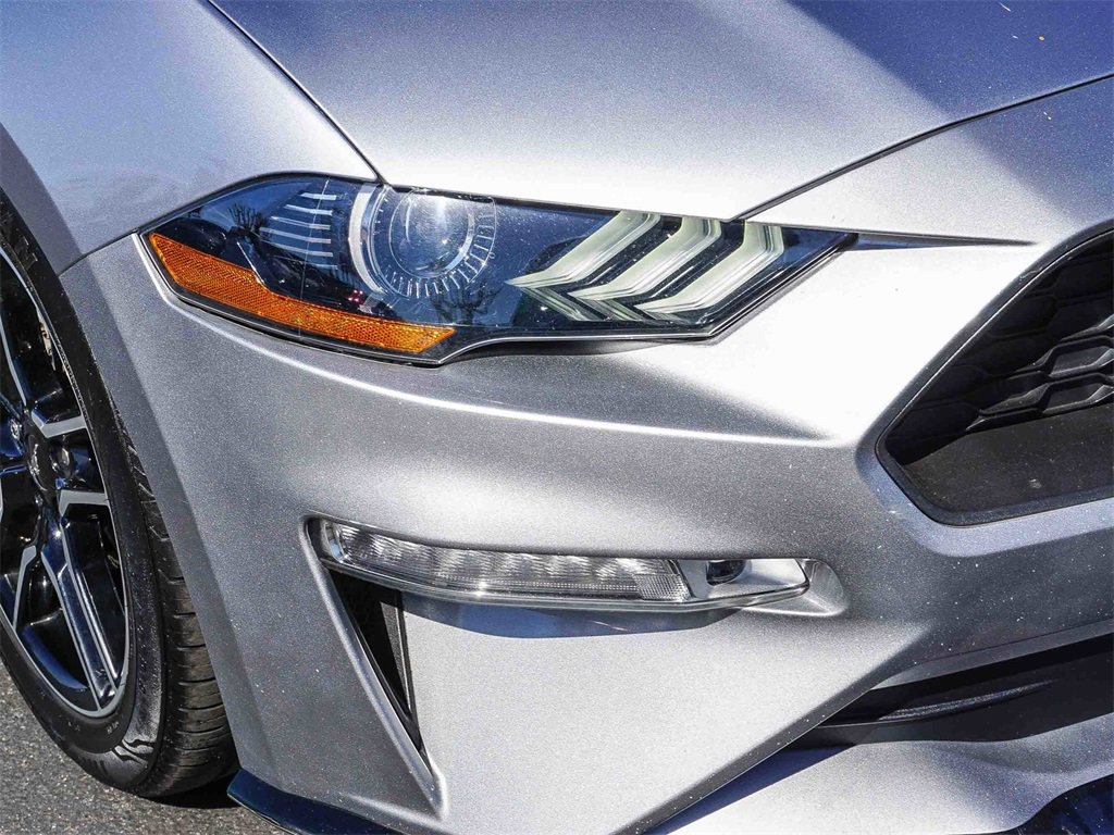 Used 2021 Ford Mustang Premium image 10