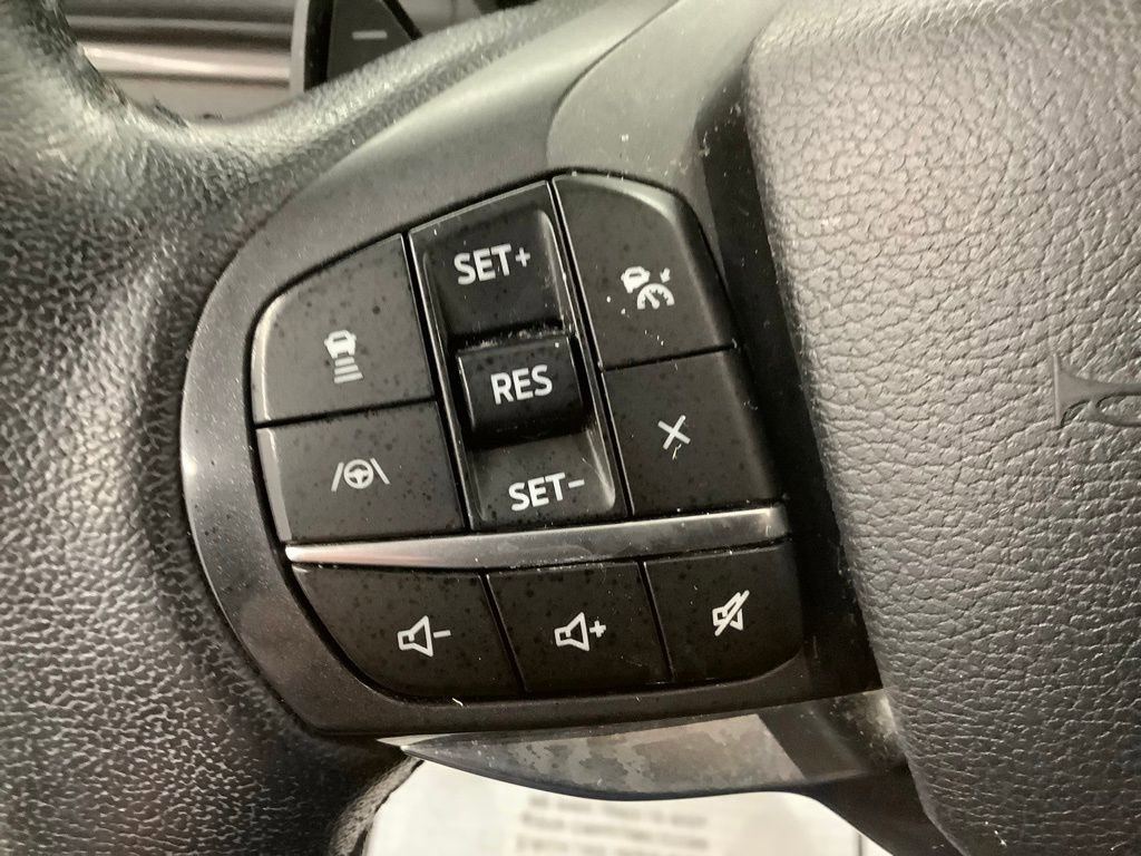 Used 2020 Ford Explorer Limited image 15