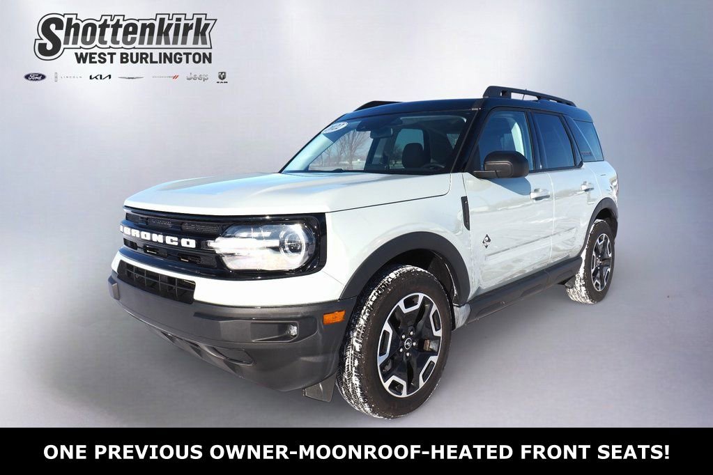 Used 2023 Ford Bronco Sport Outer Banks w/ Tech Package image 1