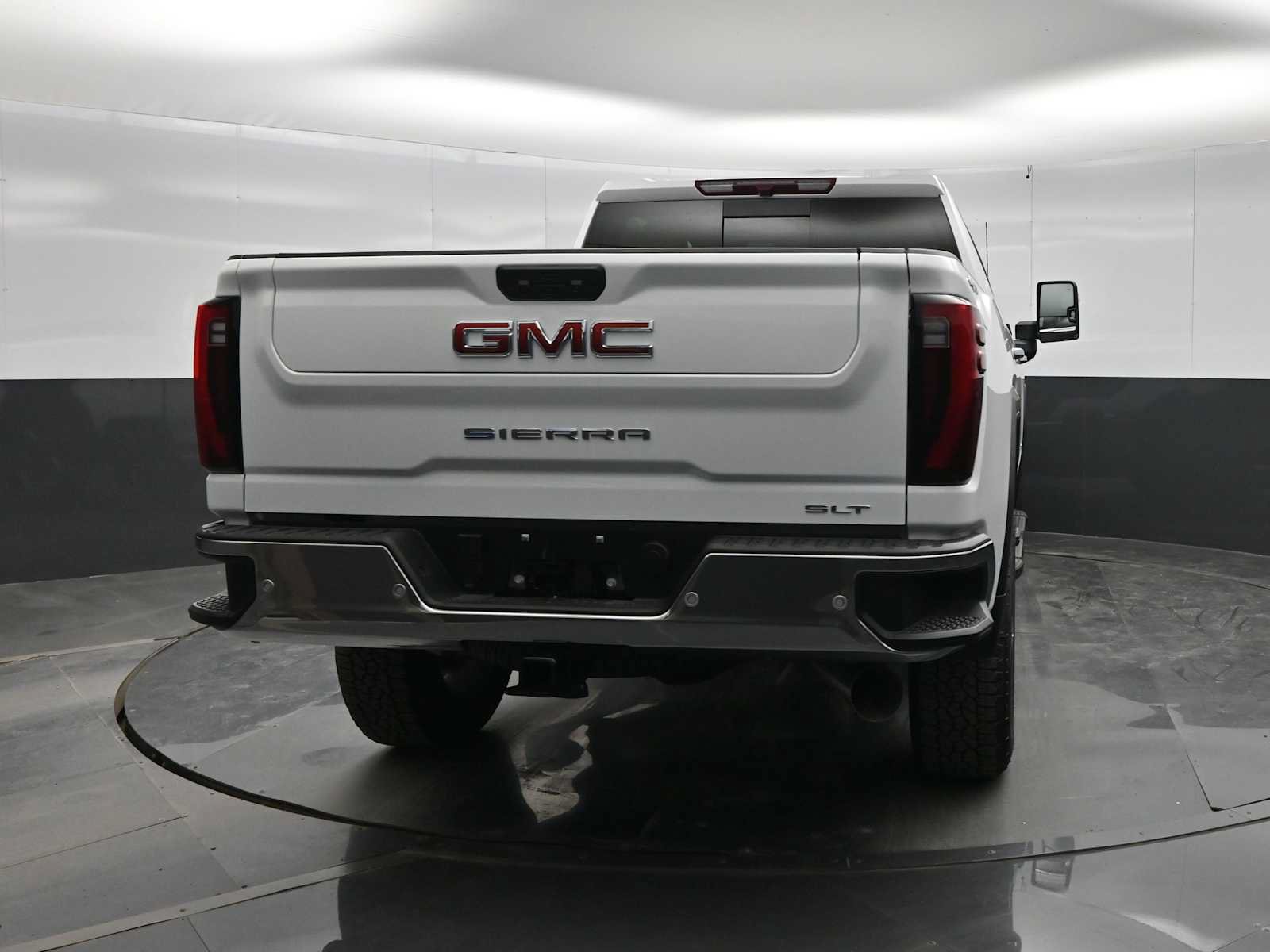 New 2026 GMC Sierra 2500 SLT w/ SLT Premium Package AWD/4WD image 6