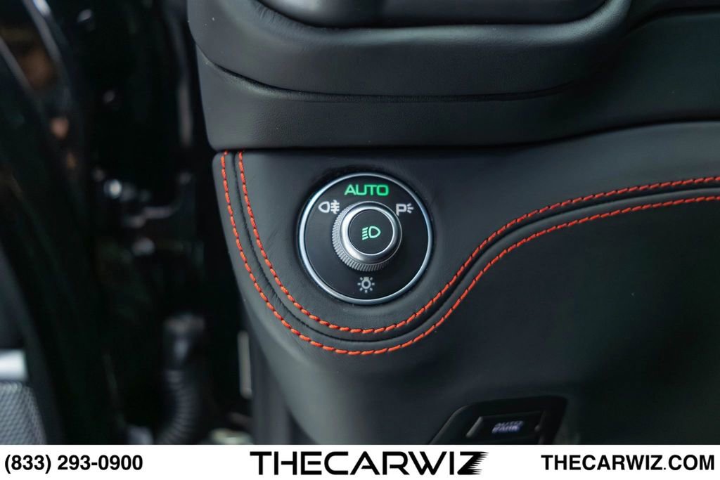 Used 2022 Ferrari Portofino M RWD image 44