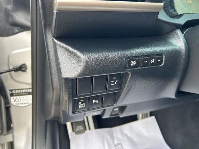 Used 2017 Lexus RC F w/ Premium Package image 12