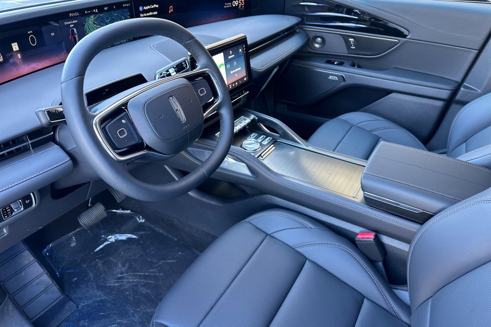 New 2026 Lincoln Nautilus Premier w/ Equipment Group 102A image 9