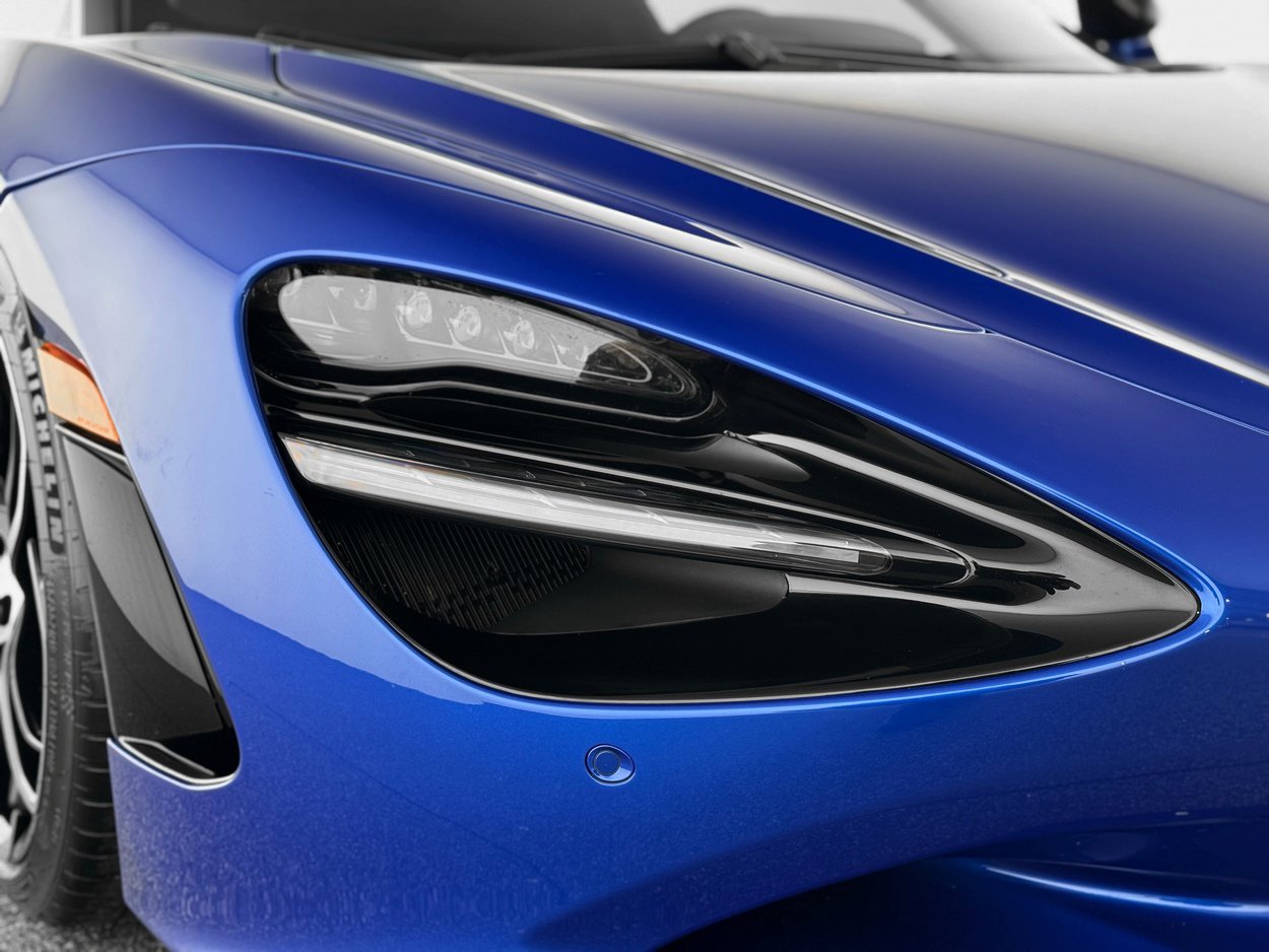Used 2024 McLaren 750S Spider image 47