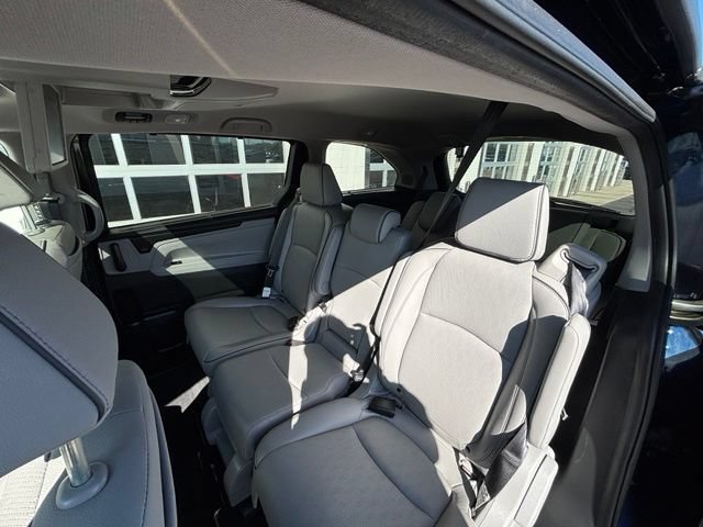 Used 2024 Honda Odyssey Elite image 13
