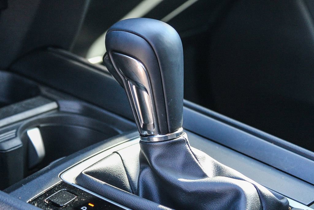 Certified 2025 MAZDA CX-50 AWD 2.5 S w/ Accent Package image 22