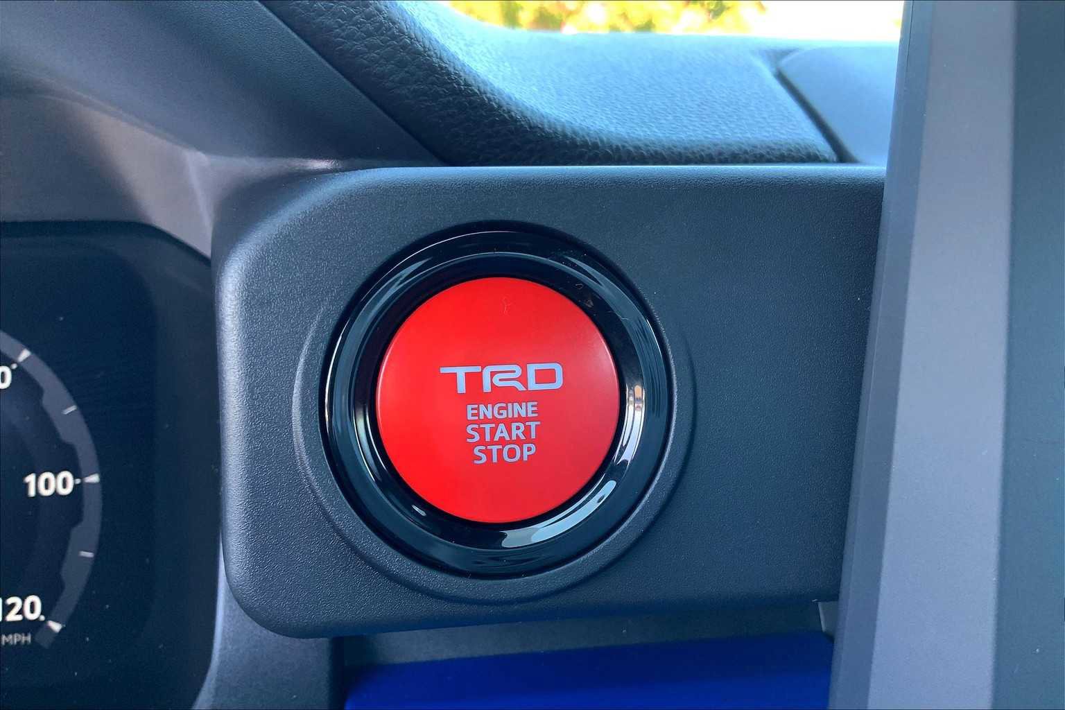 New 2025 Toyota Tacoma TRD Off-Road image 19