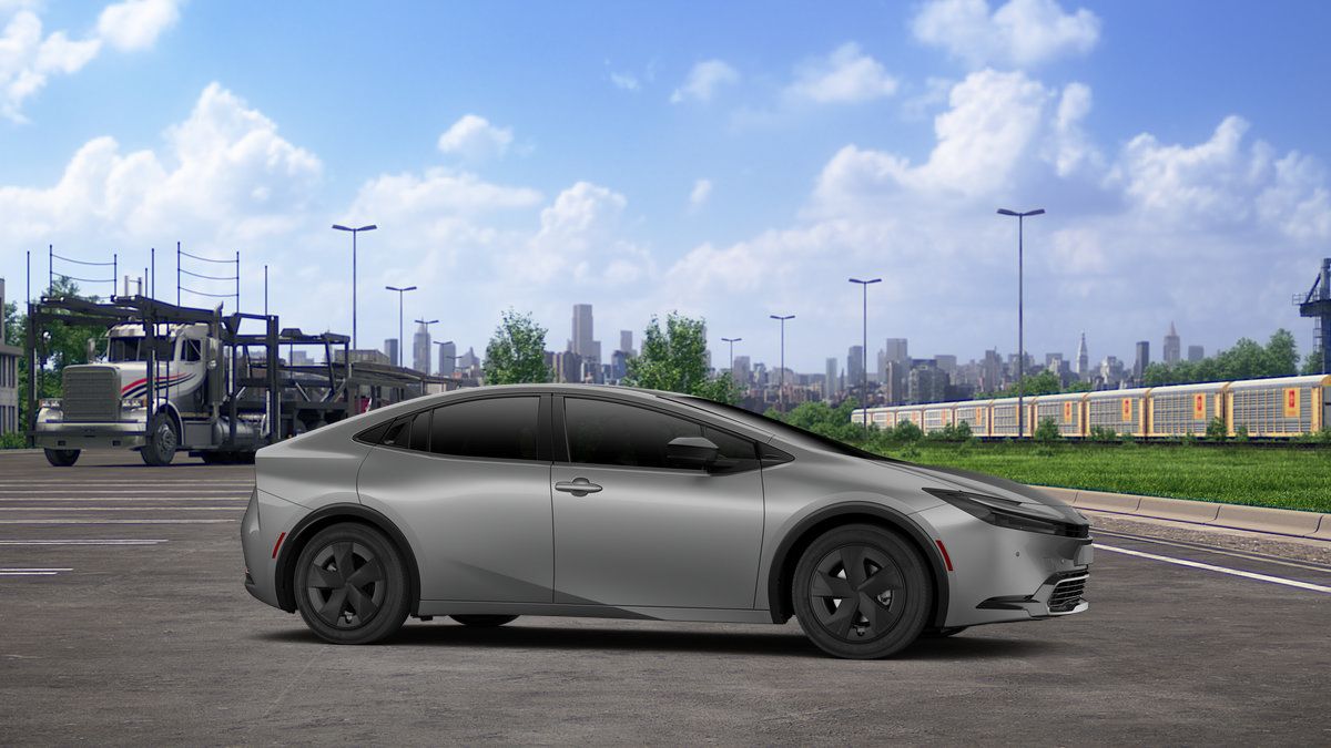 New 2027 Toyota Prius LE FWD image 15