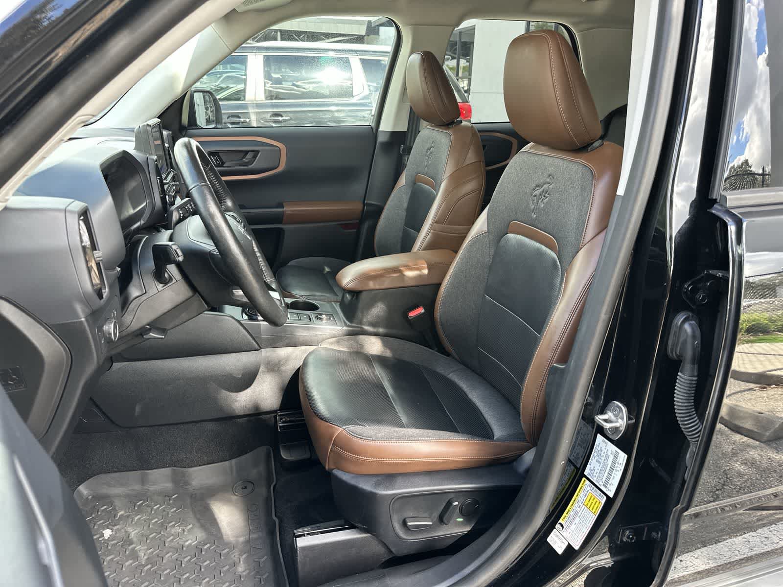 Used 2021 Ford Bronco Sport Outer Banks w/ Outer Banks Package (96D) AWD/4WD image 3