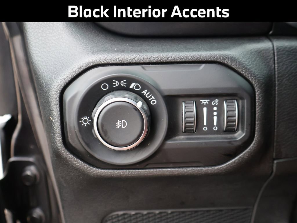 Used 2021 Jeep Wrangler Unlimited Sahara image 45