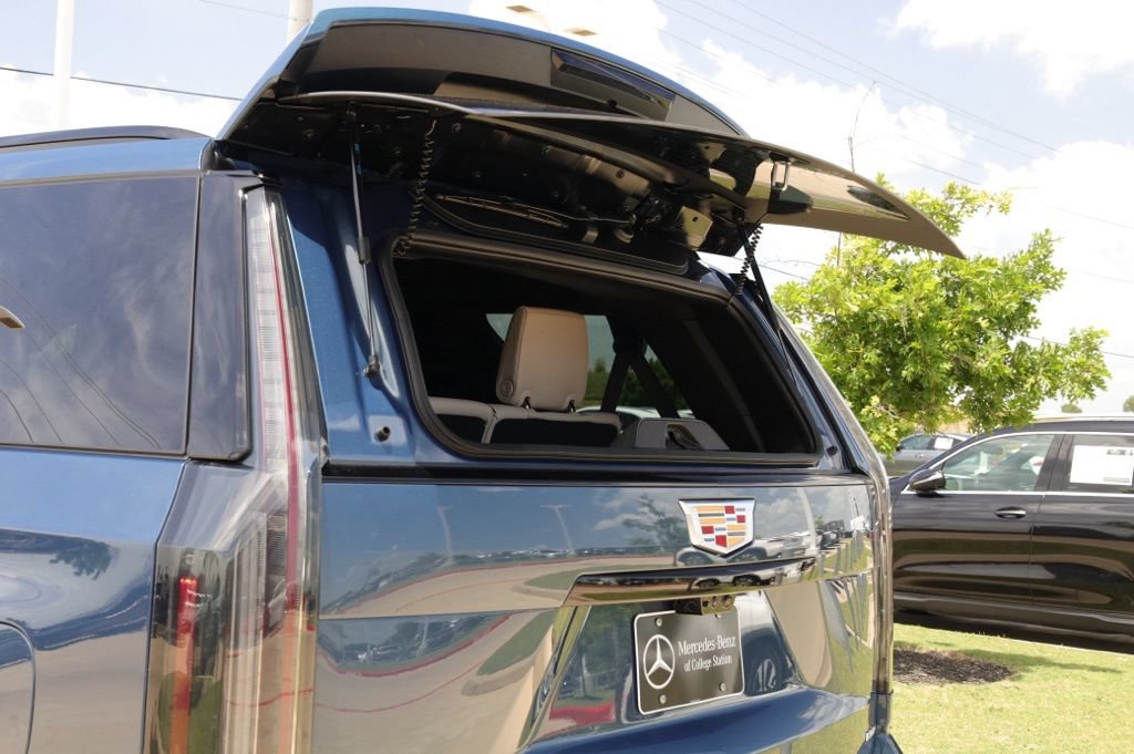 Used 2026 Cadillac Escalade Sport RWD image 44