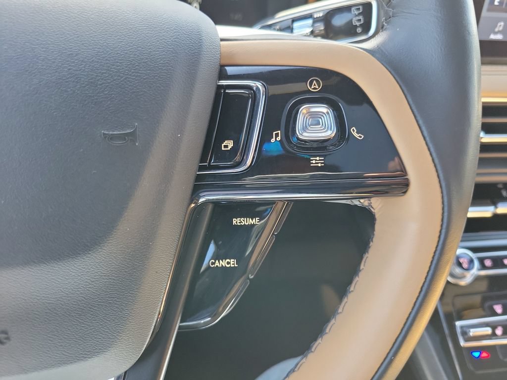 Certified 2022 Lincoln Corsair Reserve w/ Sport Package AWD/4WD image 21