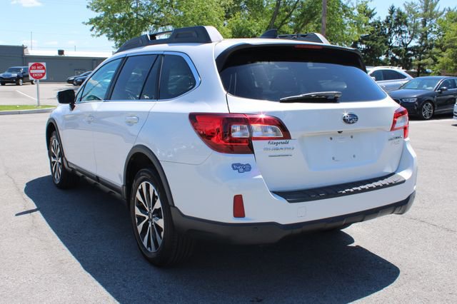 Used 2017 Subaru Outback 2.5i Limited AWD/4WD image 40