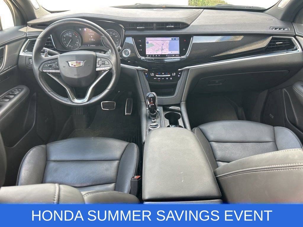 Used 2023 Cadillac XT6 Sport w/ Technology Package AWD/4WD image 13