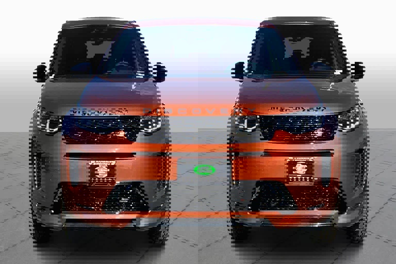 Used 2022 Land Rover Discovery Sport SE R-Dynamic image 4