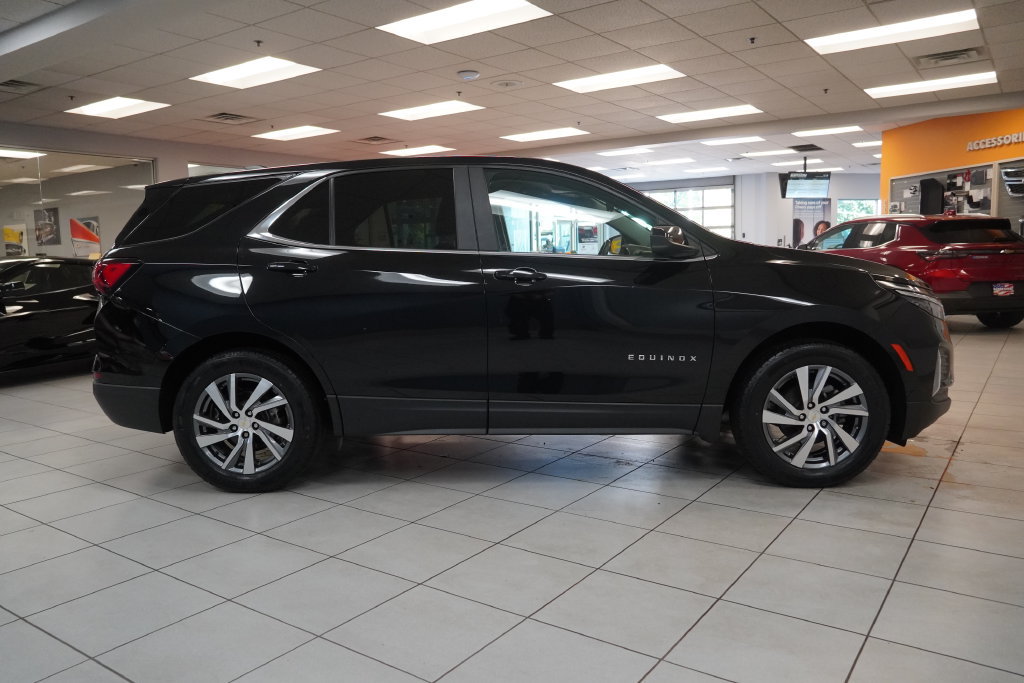 Used 2022 Chevrolet Equinox LT FWD image 16