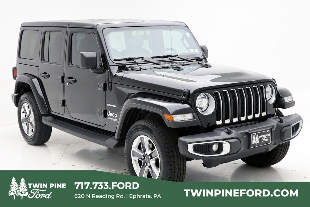 Used 2022 Jeep Wrangler Unlimited Sahara AWD/4WD image 1