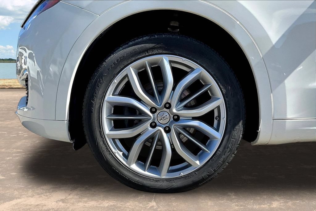 Used 2022 Maserati Levante GT AWD/4WD image 35