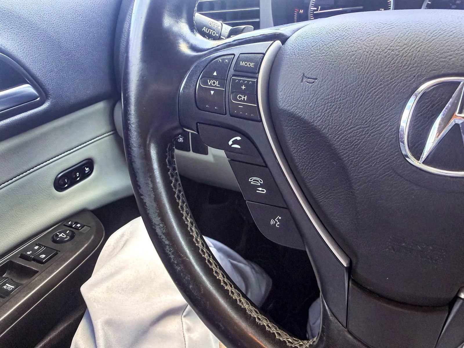 Used 2020 Acura ILX FWD image 29