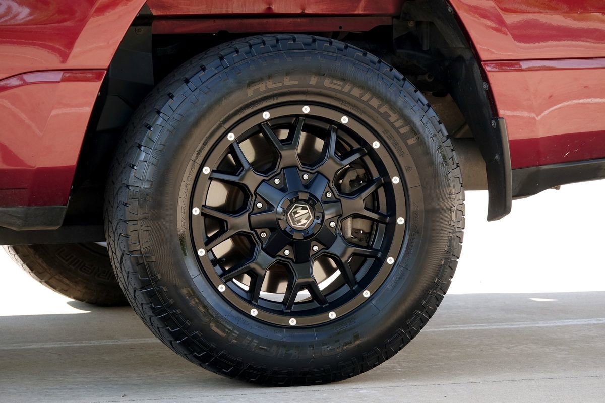 Used 2021 RAM 1500 Lone Star image 25